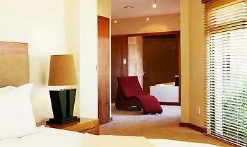 Ezard House Boutique Hotel Città del Capo